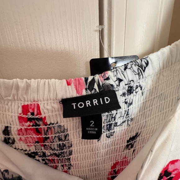 Torrid Floral Dress - White and Pink - Picture 4 of 5